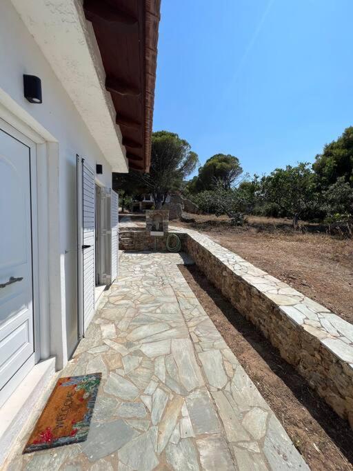 Coast Cottage Porto Rafti-Avlaki Exterior photo
